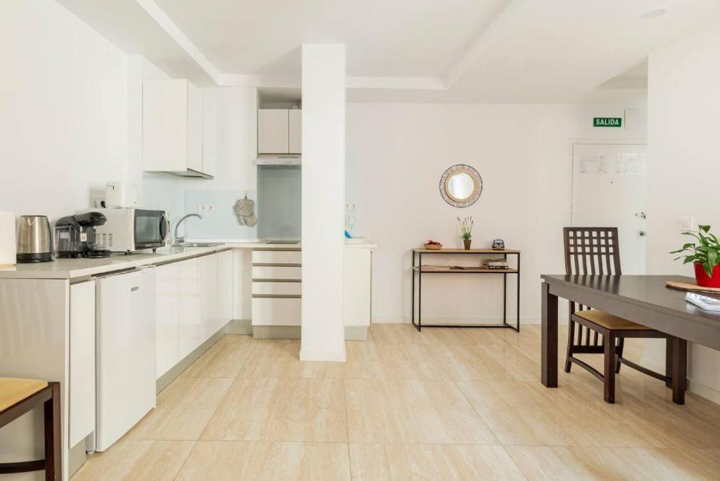 Conde De Miranda 1 Apartment Madrid Exterior photo