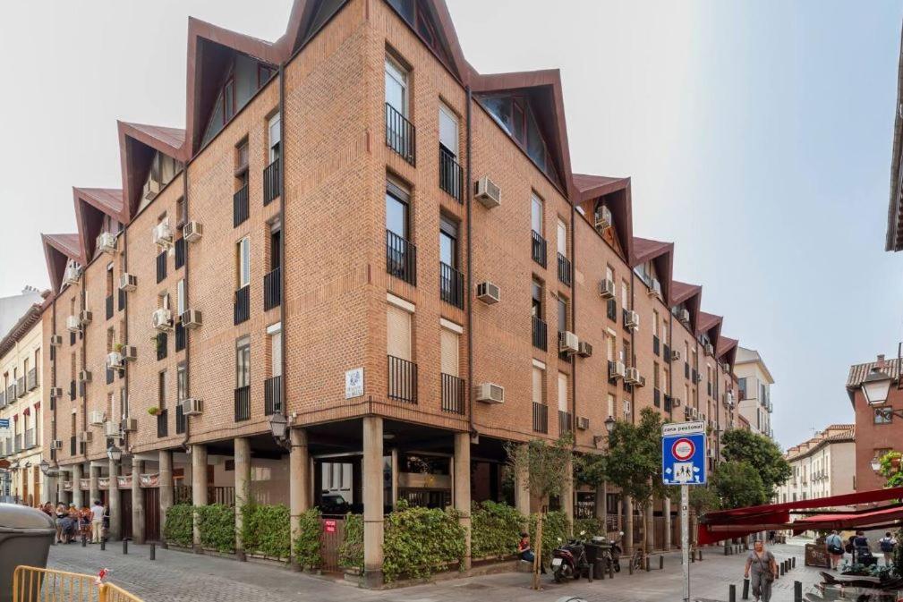 Conde De Miranda 1 Apartment Madrid Exterior photo